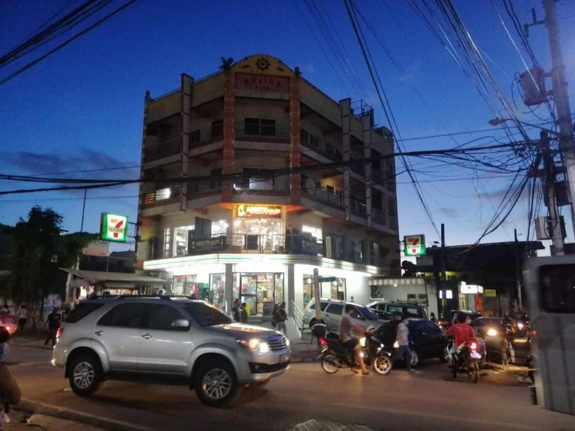 Ekonumi Rooms At Moonwalk Paranaque Paranaque City Exterior photo