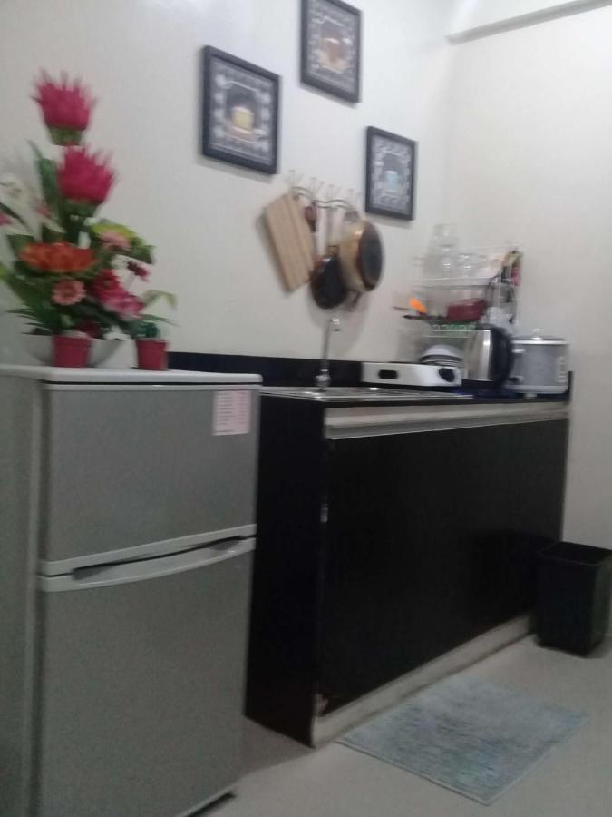 Ekonumi Rooms At Moonwalk Paranaque Paranaque City Exterior photo
