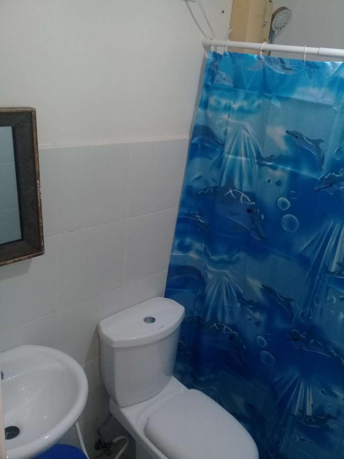 Ekonumi Rooms At Moonwalk Paranaque Paranaque City Exterior photo