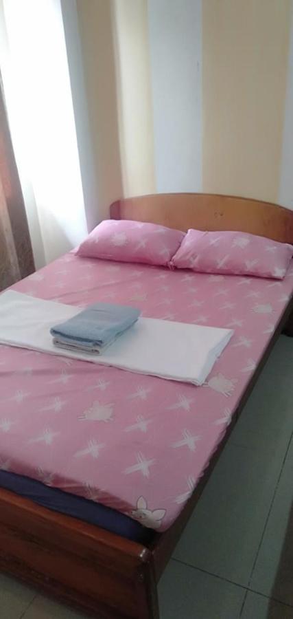 Ekonumi Rooms At Moonwalk Paranaque Paranaque City Exterior photo
