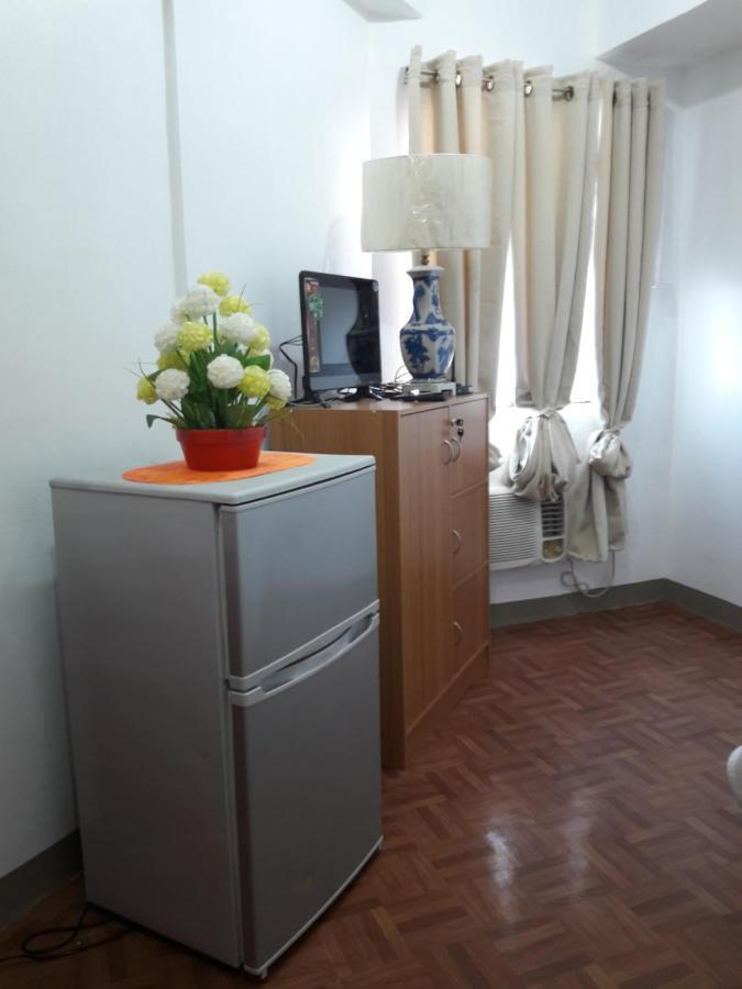 Ekonumi Rooms At Moonwalk Paranaque Paranaque City Exterior photo