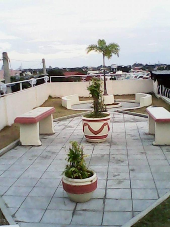 Ekonumi Rooms At Moonwalk Paranaque Paranaque City Exterior photo